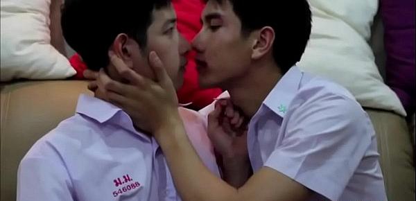  Boys Love - Hot Kiss Scene Compilation (new)